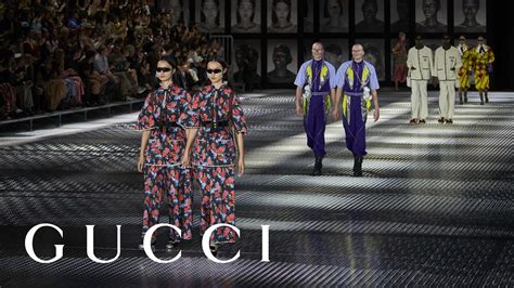 gucci show in panama.